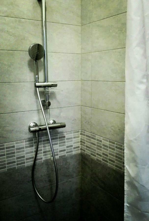 Hotel Tra Menta E Meliga Carignano  Pokoj fotografie